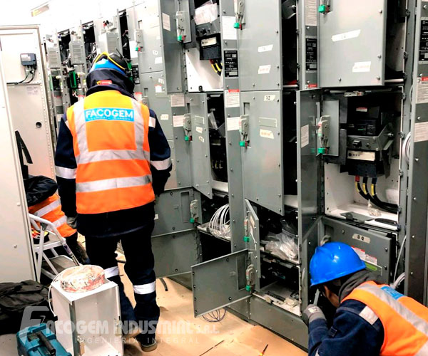 Mantenimiento y Reparación de Equipos Eléctricos 02